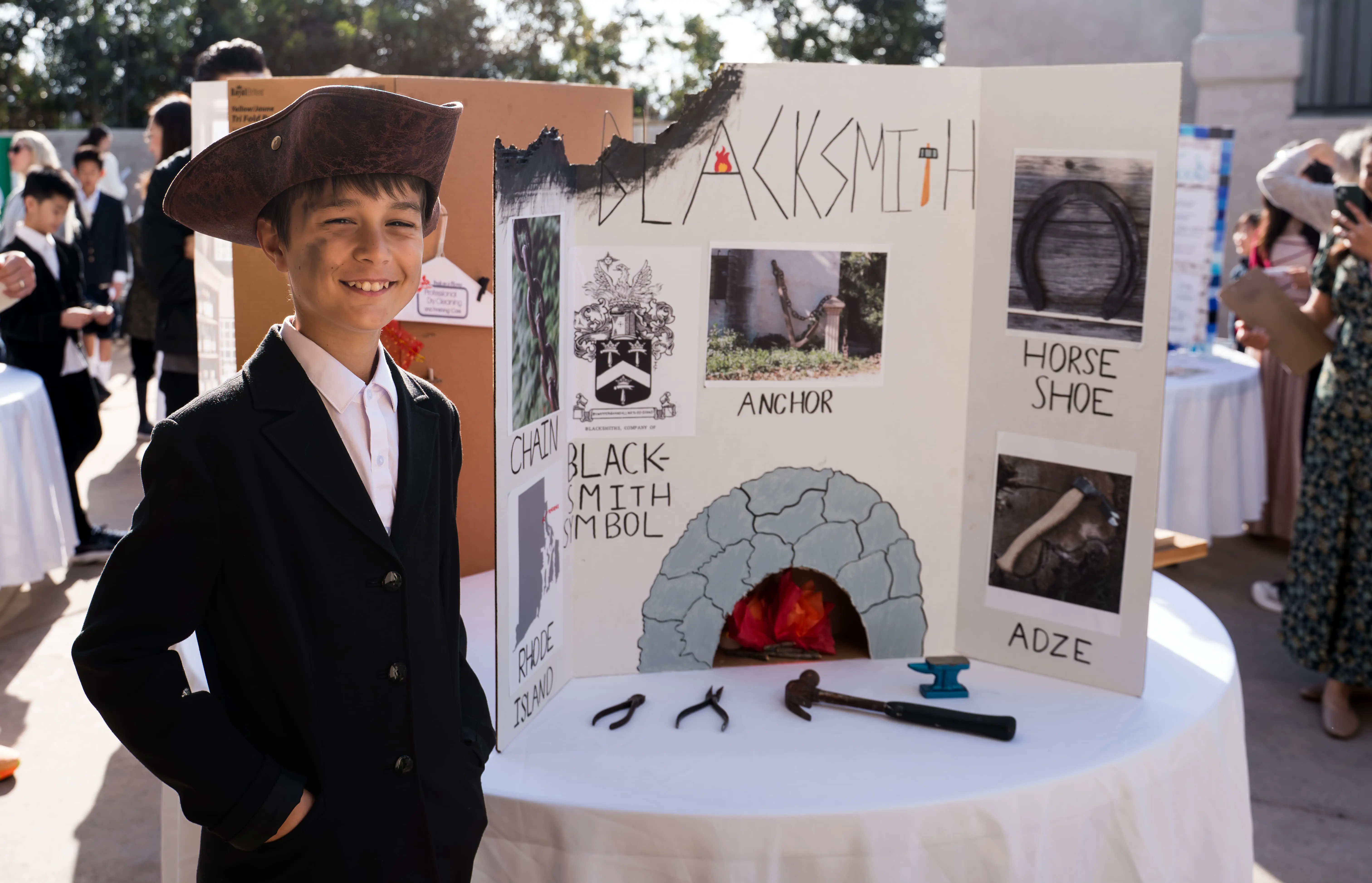 Student at The Cambridge School in San Diego embodies his education on colonial day with a presentation on Colonial America.