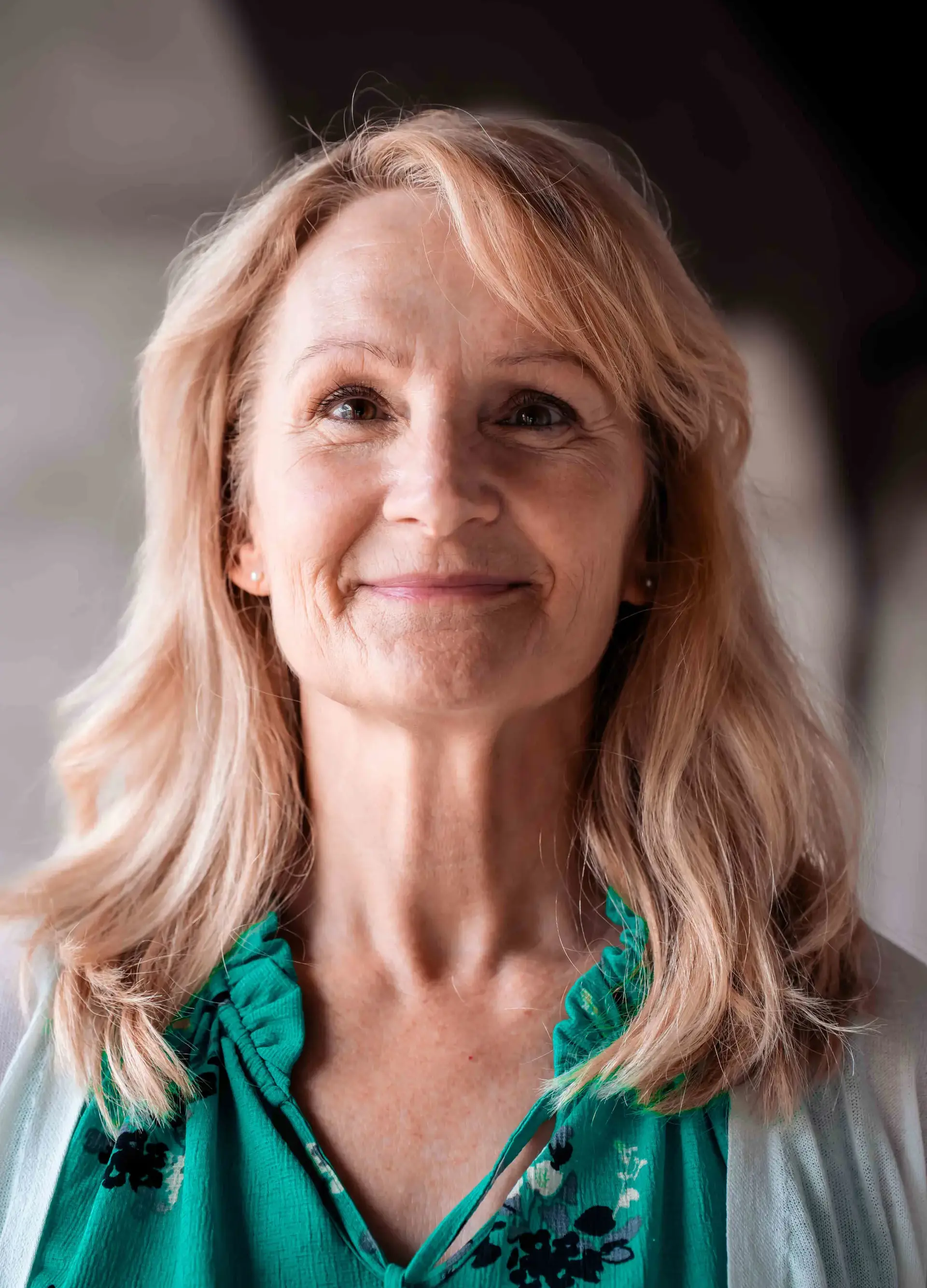 Headshot of Linda Briggs